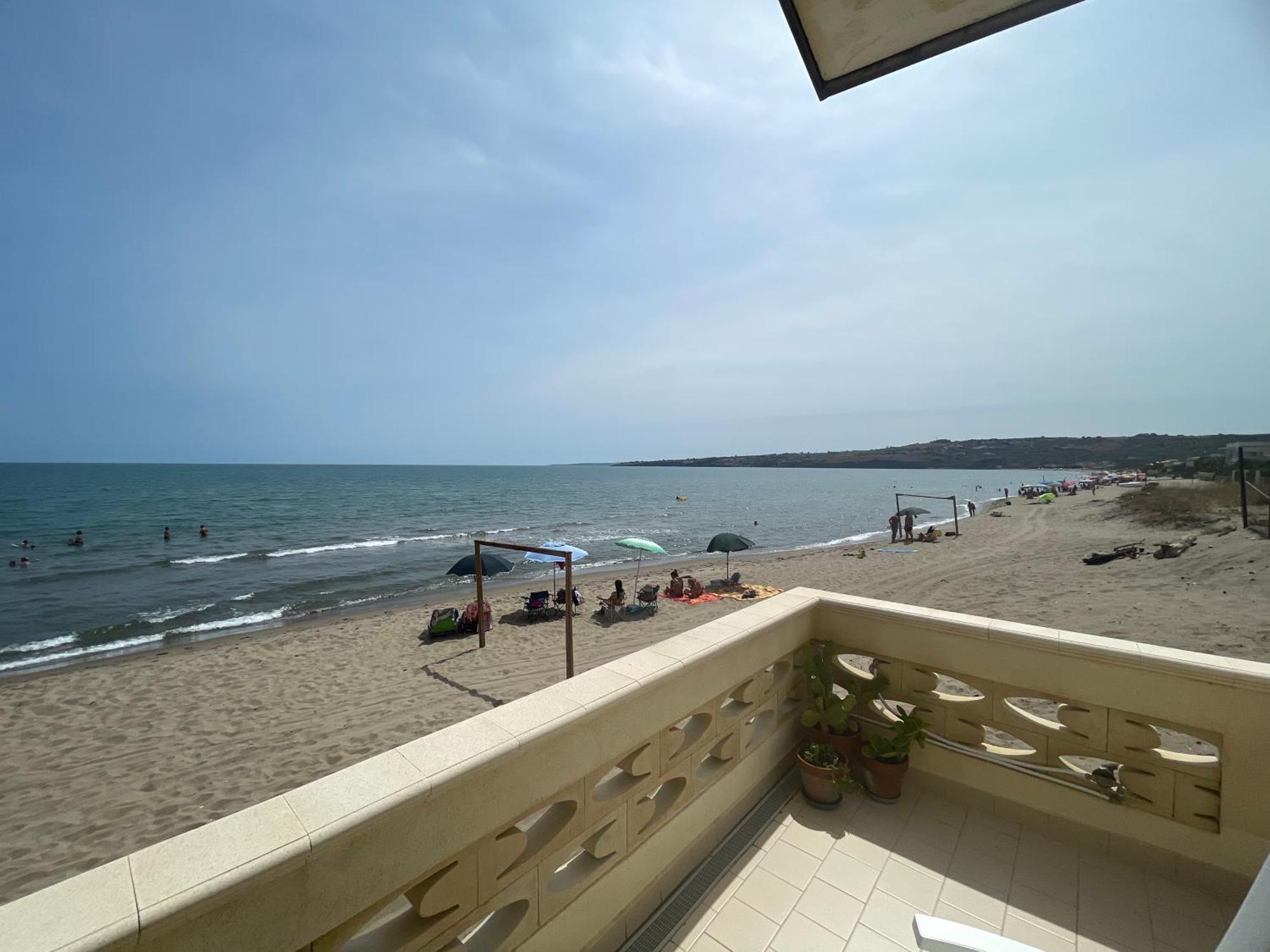 Vila Paradiso Fronte Mare Agnone Bagni Exteriér fotografie