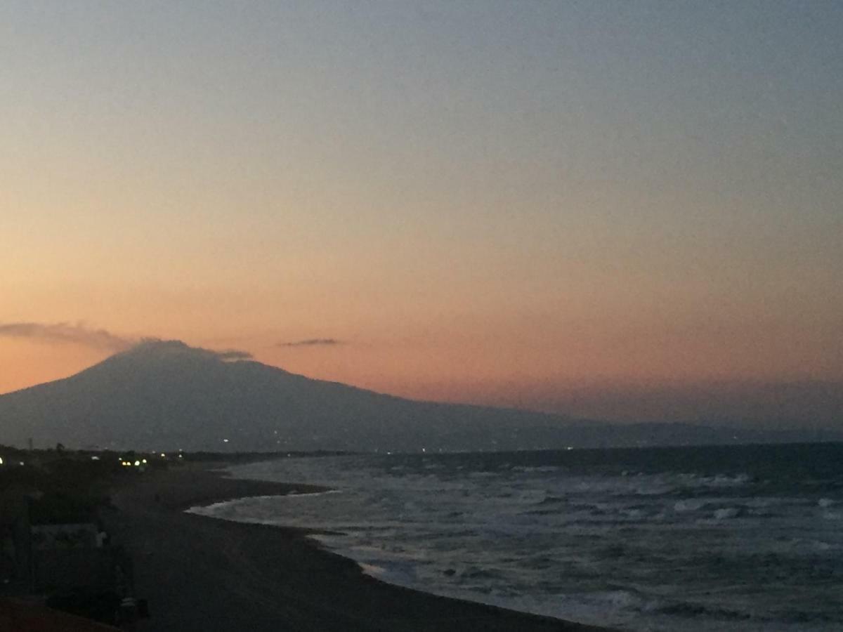 Vila Paradiso Fronte Mare Agnone Bagni Exteriér fotografie